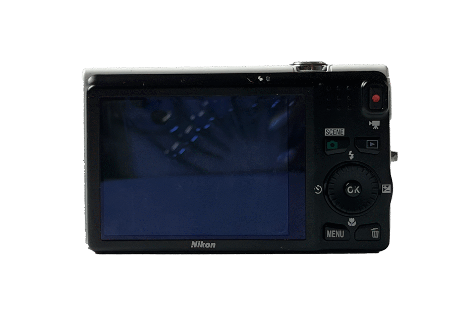 NIKON COOLPIX S6200 DIGITAL CAMERA - Image 2